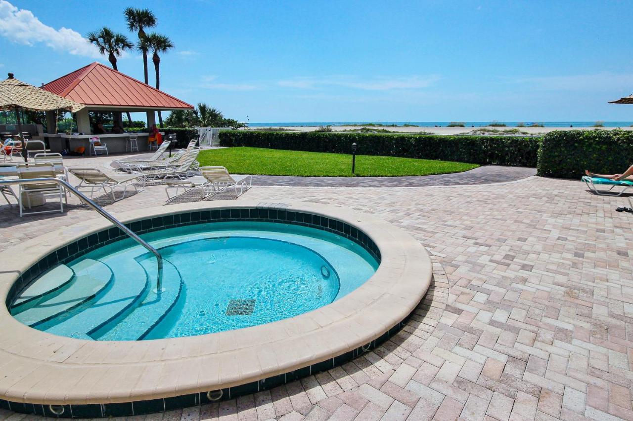 Lighthouse Towers 704 Apartment Clearwater Beach Exterior photo