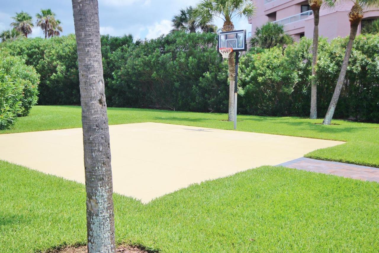 Lighthouse Towers 704 Apartment Clearwater Beach Exterior photo