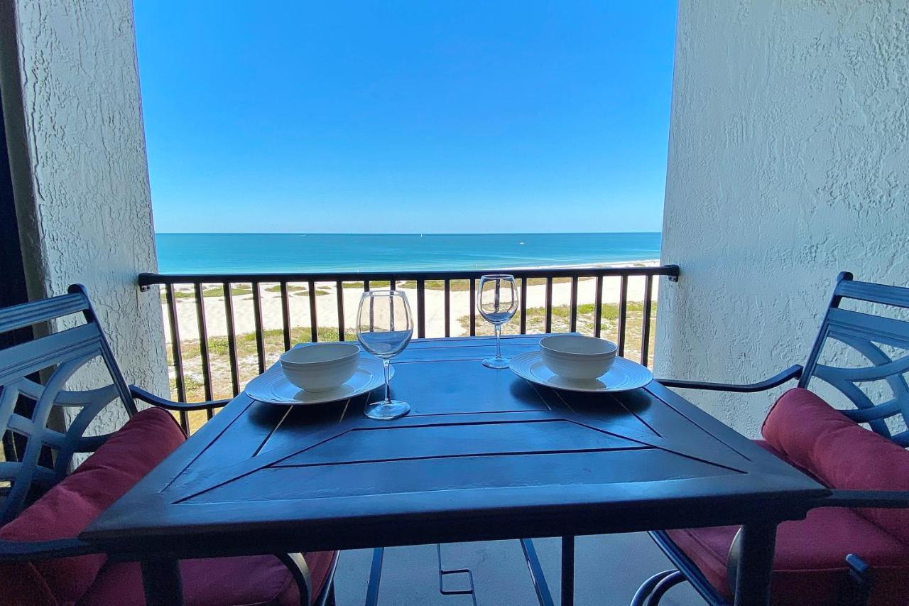 Lighthouse Towers 704 Apartment Clearwater Beach Exterior photo